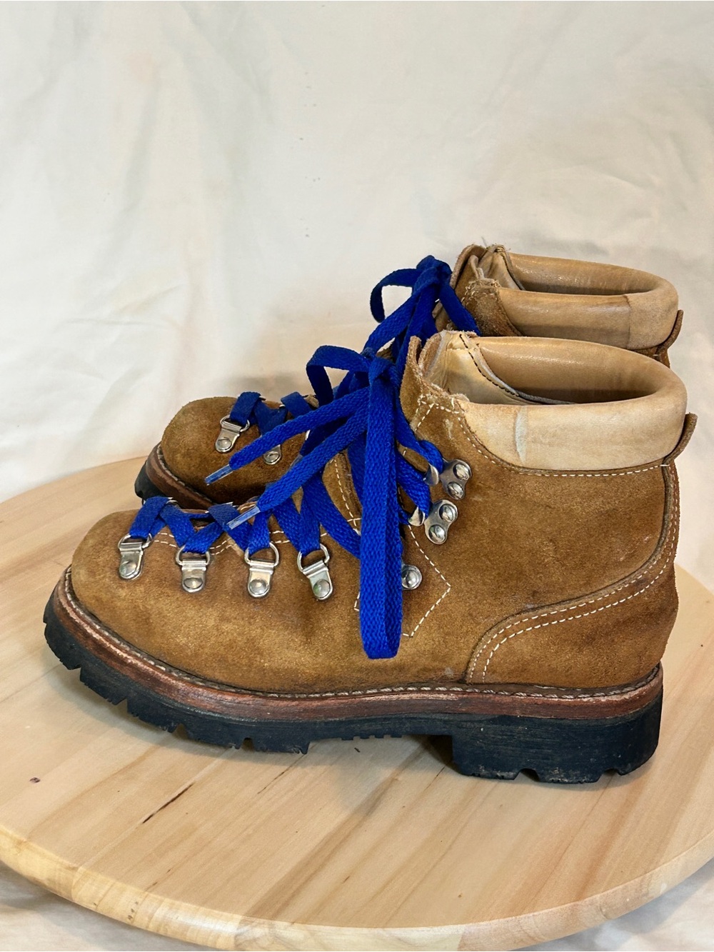 Sears Vintage Women’s Montblonc Brown Suede Lace-Up Hiking Boots US 5.5 - Picture 4 of 7